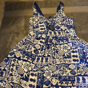 Low back tropical light weight dress